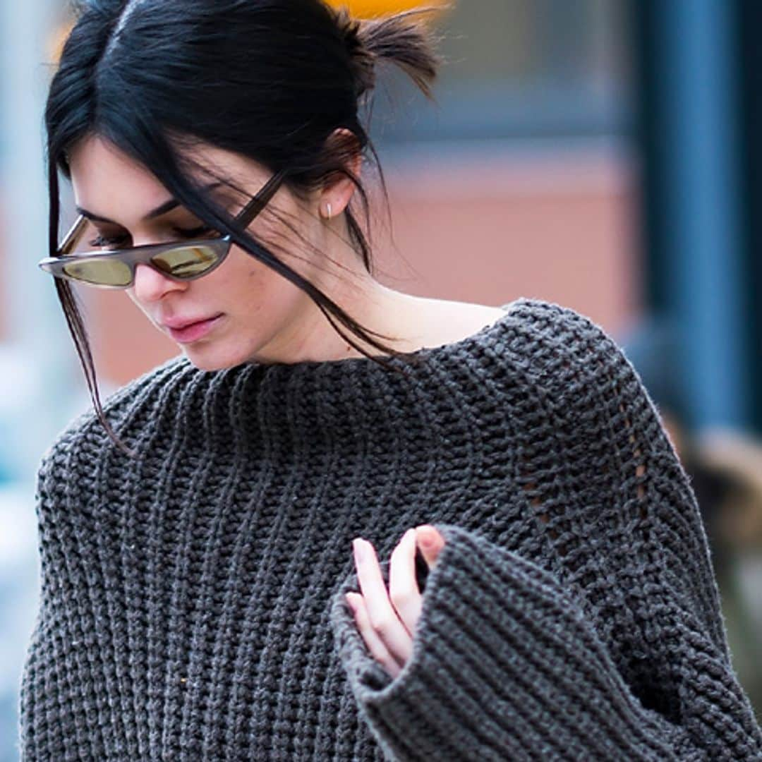 Kendall Jenner tiene la solución perfecta para estilizar las piernas sin llevar minifalda