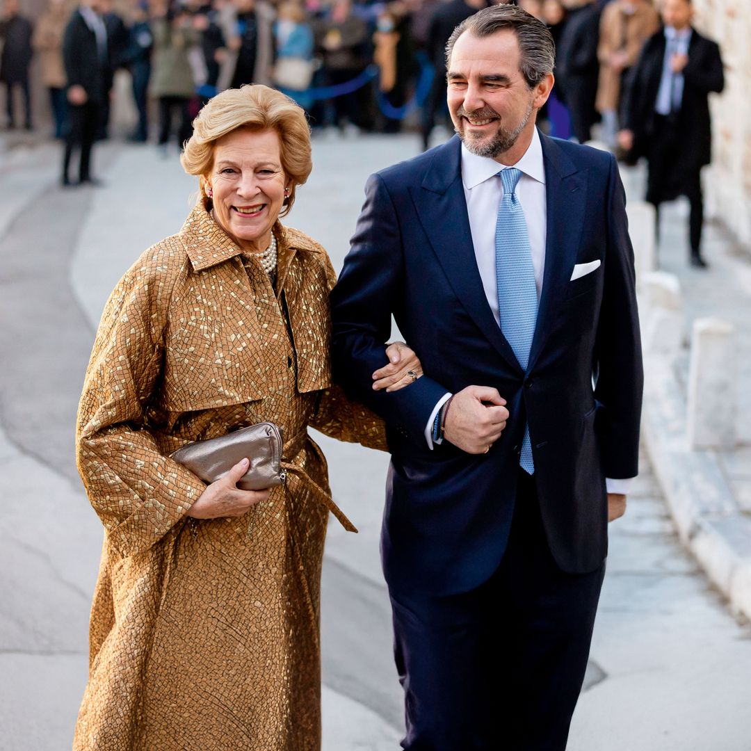 Nicolás de Grecia con su madre, la reina Ana María