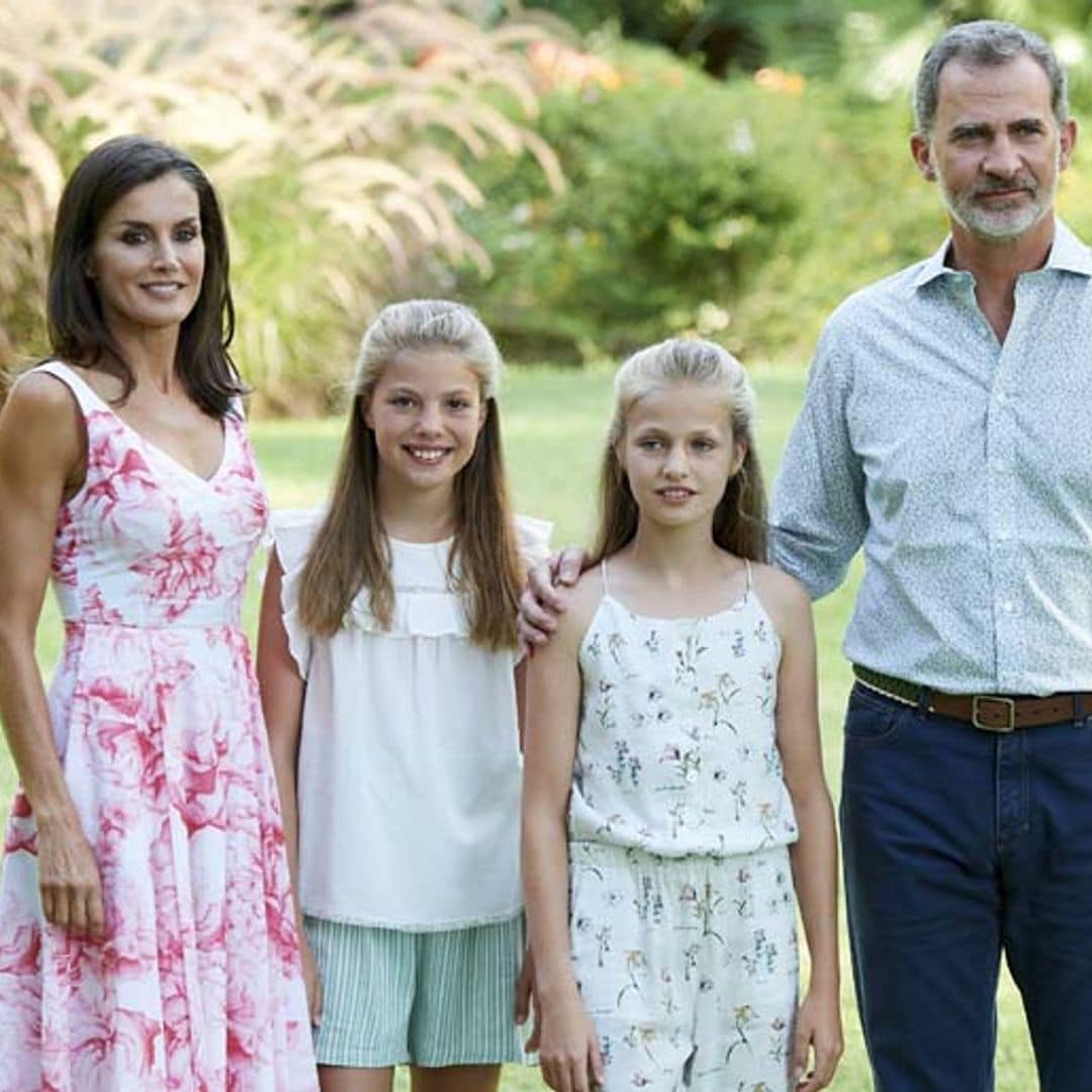 reina letizia familia mallorca summer