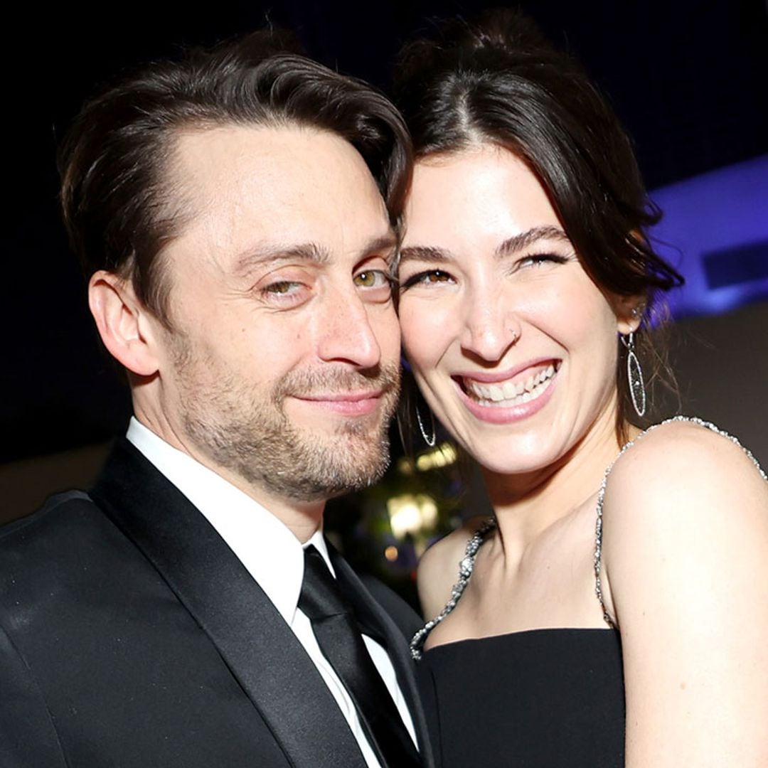 Kieran Culkin ('Succession') y su esposa encabezan los momentos más románticos de los Emmy