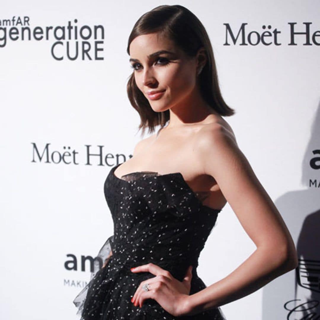 Según Amal Cloney y Olivia Culpo hay un vestido de transparencias perfecto