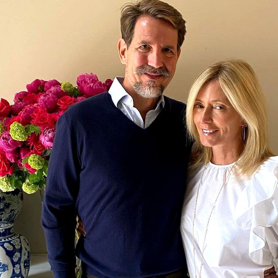 Tan enamorados como el primer día: así han celebrado Pablo de Grecia y Marie-Chantal su 28º aniversario de boda