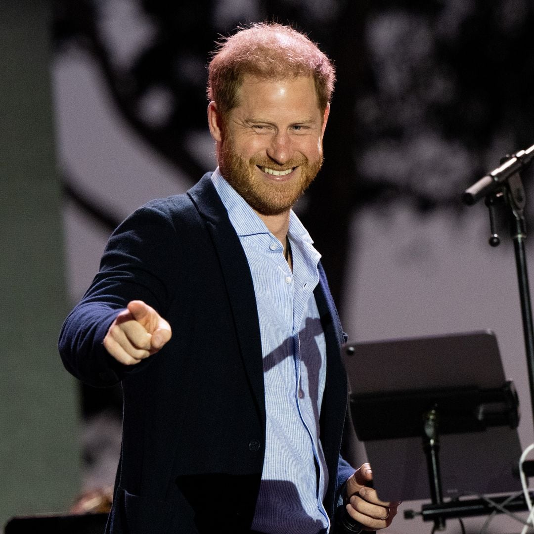 El príncipe Harry, sin Meghan, se divierte en un evento en casa de Kevin Costner rodeado de estrellas de Hollywood