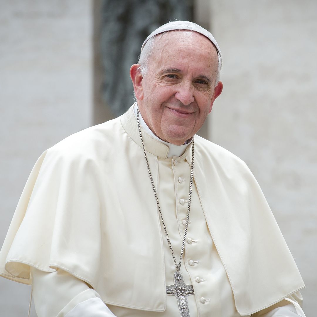 El Vaticano comparte la primera foto del papa Francisco tras su hospitalización