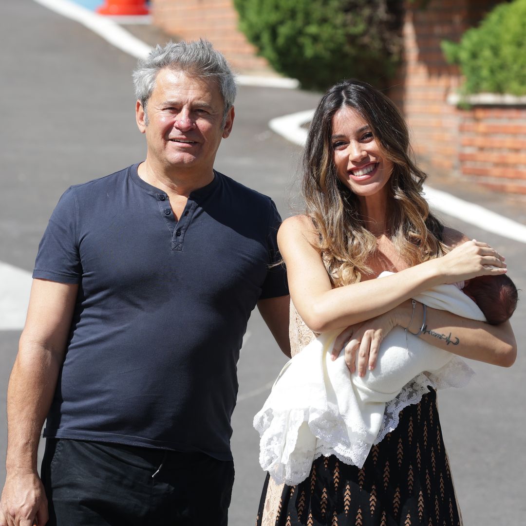 Miki Nadal presenta a Ángela, su segunda hija junto a Helena Aldea