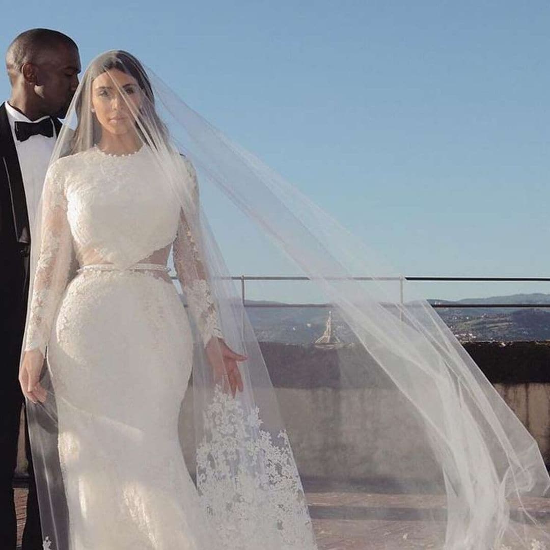 Kim Kardashian vuelve a vestirse de novia y su boda en 2014 se hace viral