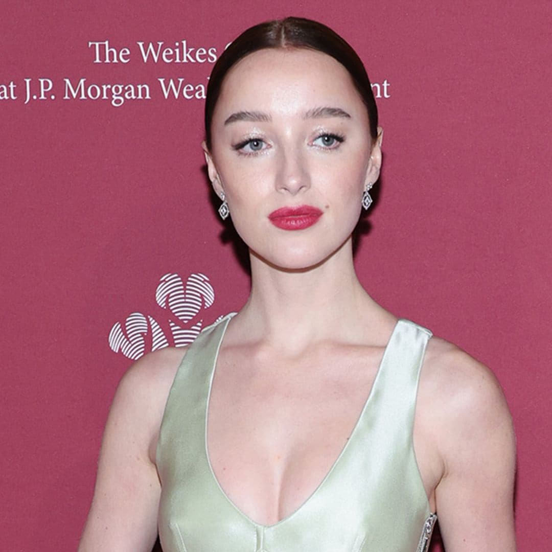 Phoebe Dynevor triunfa en la alfombra roja con el color más inesperado de la temporada