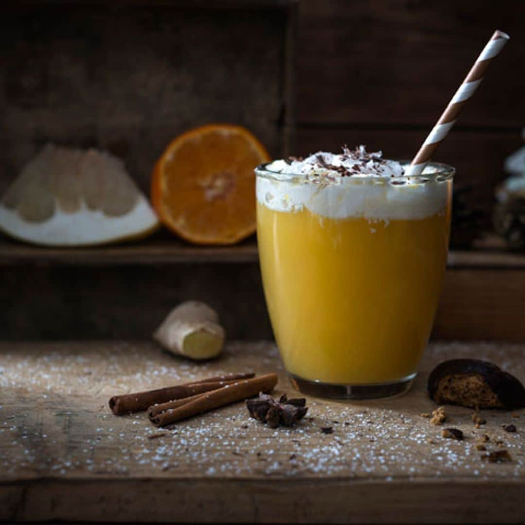 Ponche navideño de mandarina con jengibre y nata de soja