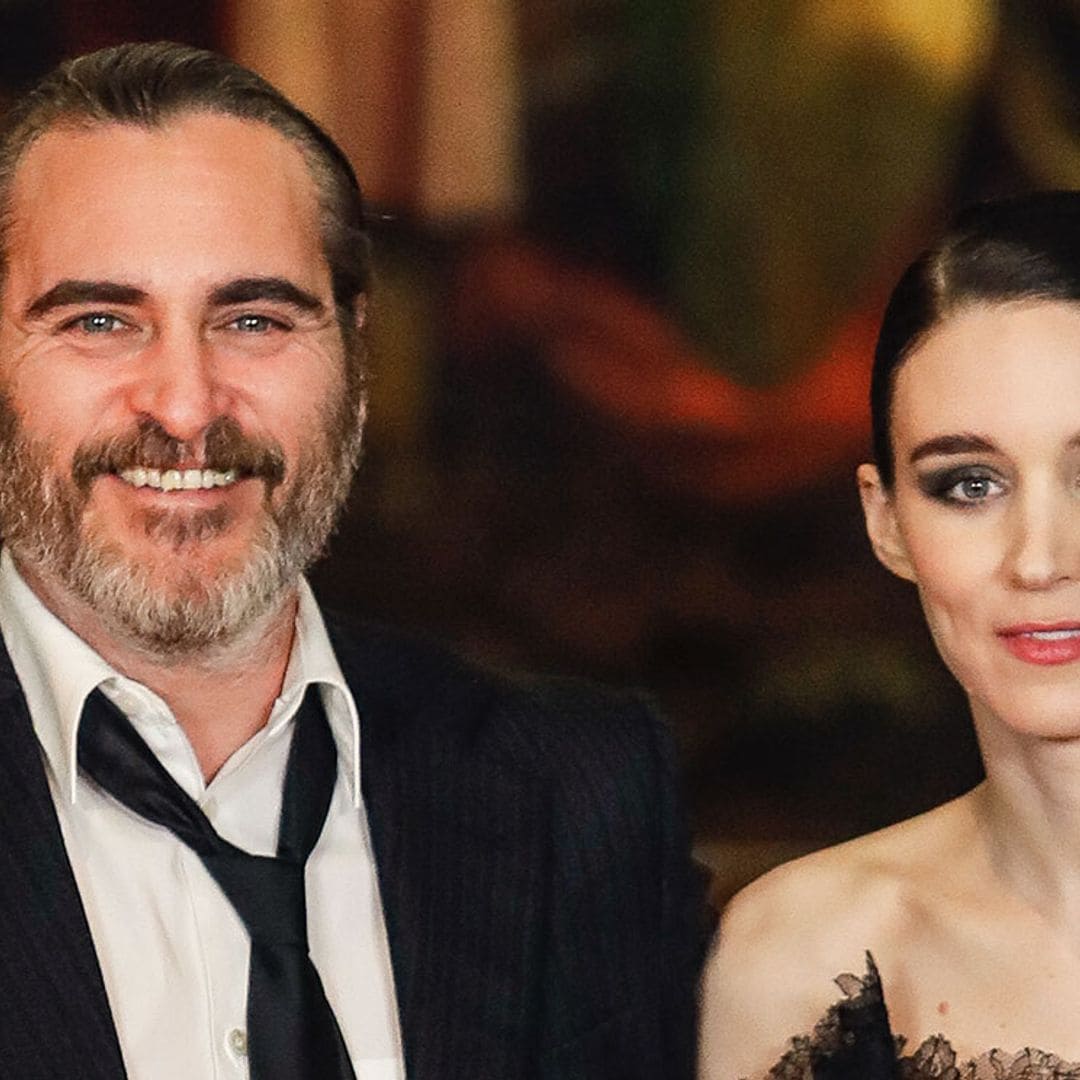 Primeras imágenes de Joaquin Phoenix y Rooney Mara tras conocerse que van a ser padres