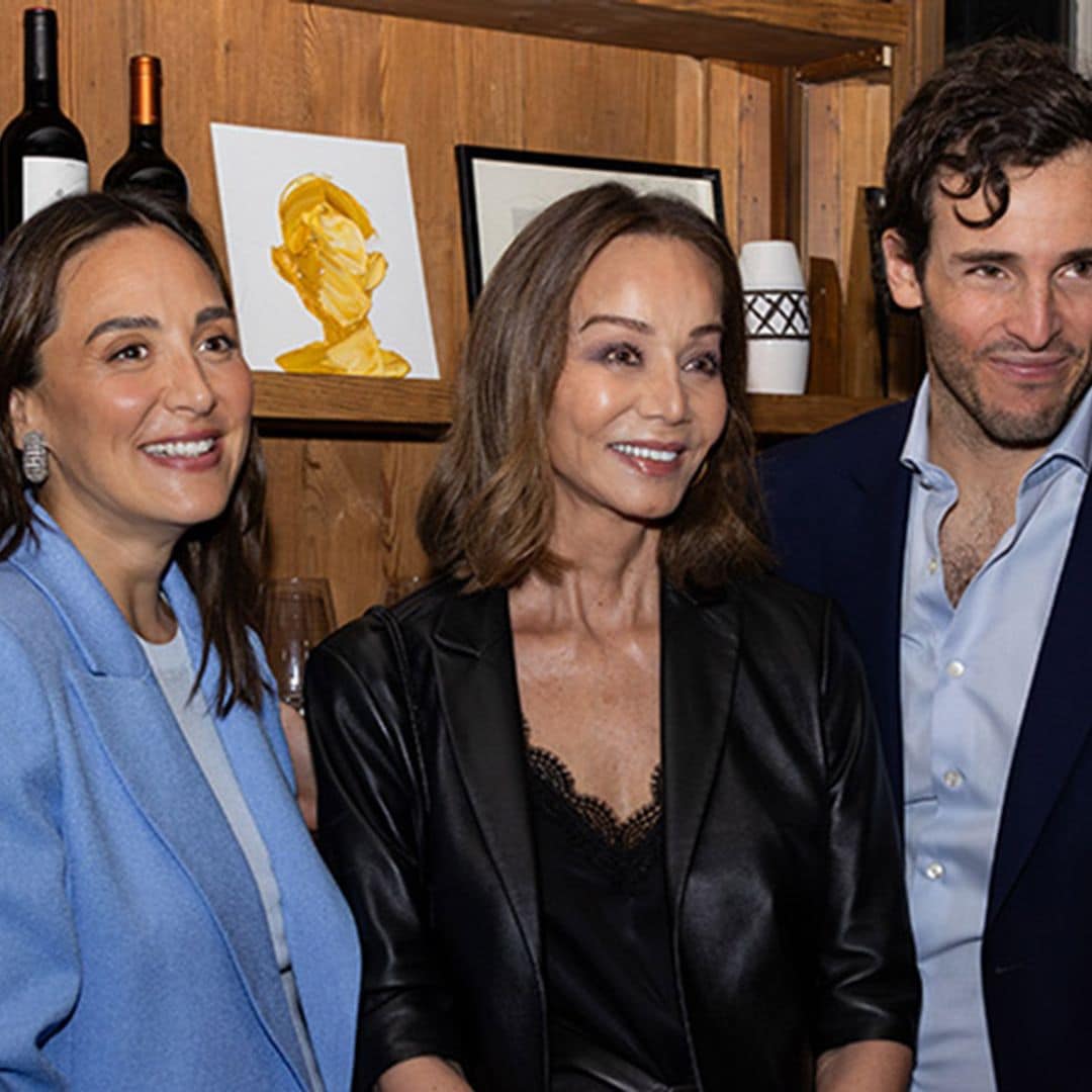 Tamara Falcó e Isabel Preysler arropan a Íñigo Onieva en la inauguración de su restaurante