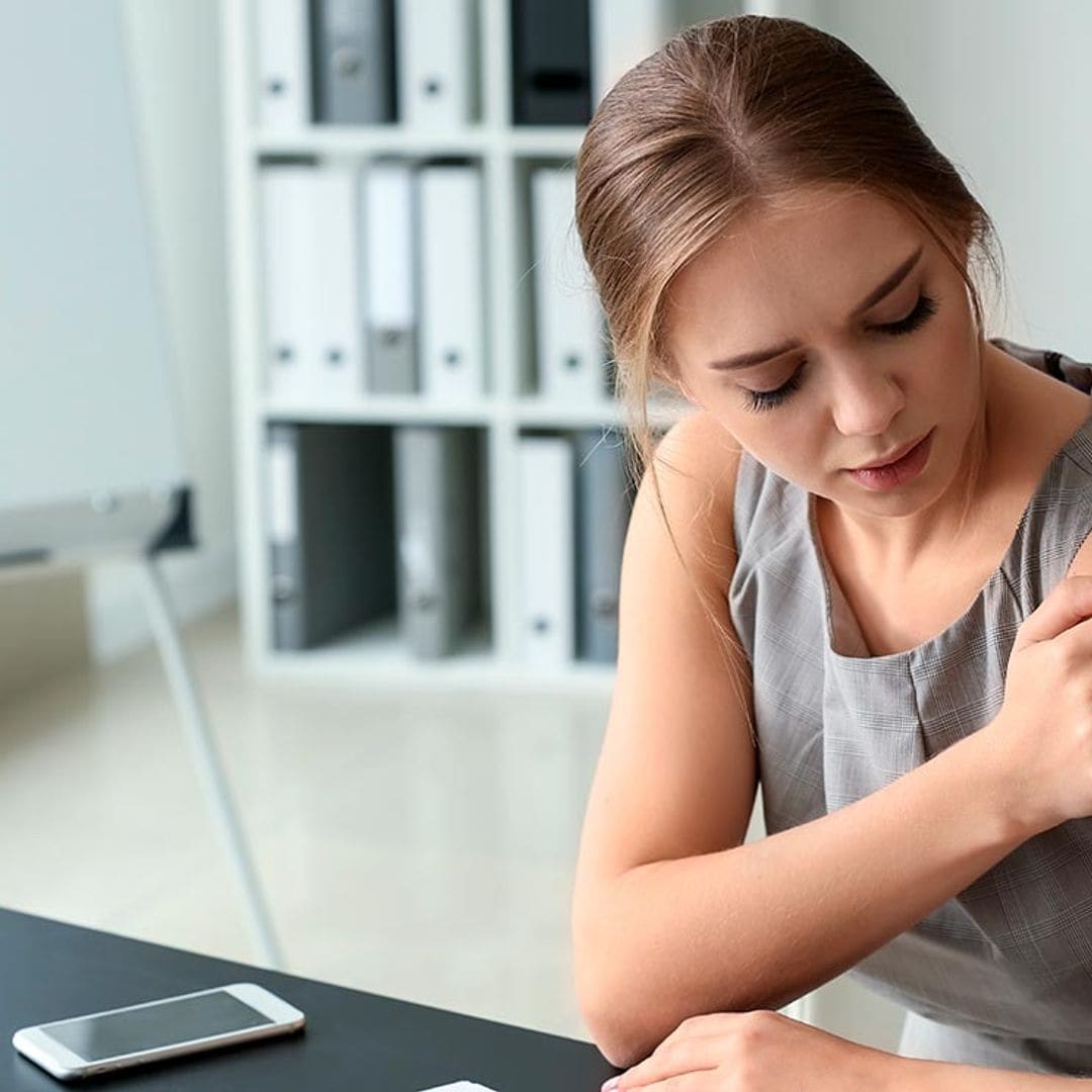 Qué hacer si tienes un dolor continuo en el hombro o en la rodilla