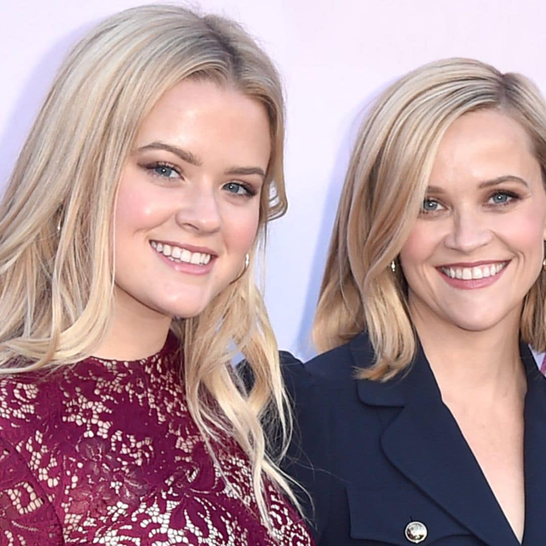 Siete momentos en los que Reese Witherspoon y su hija han parecido hermanas