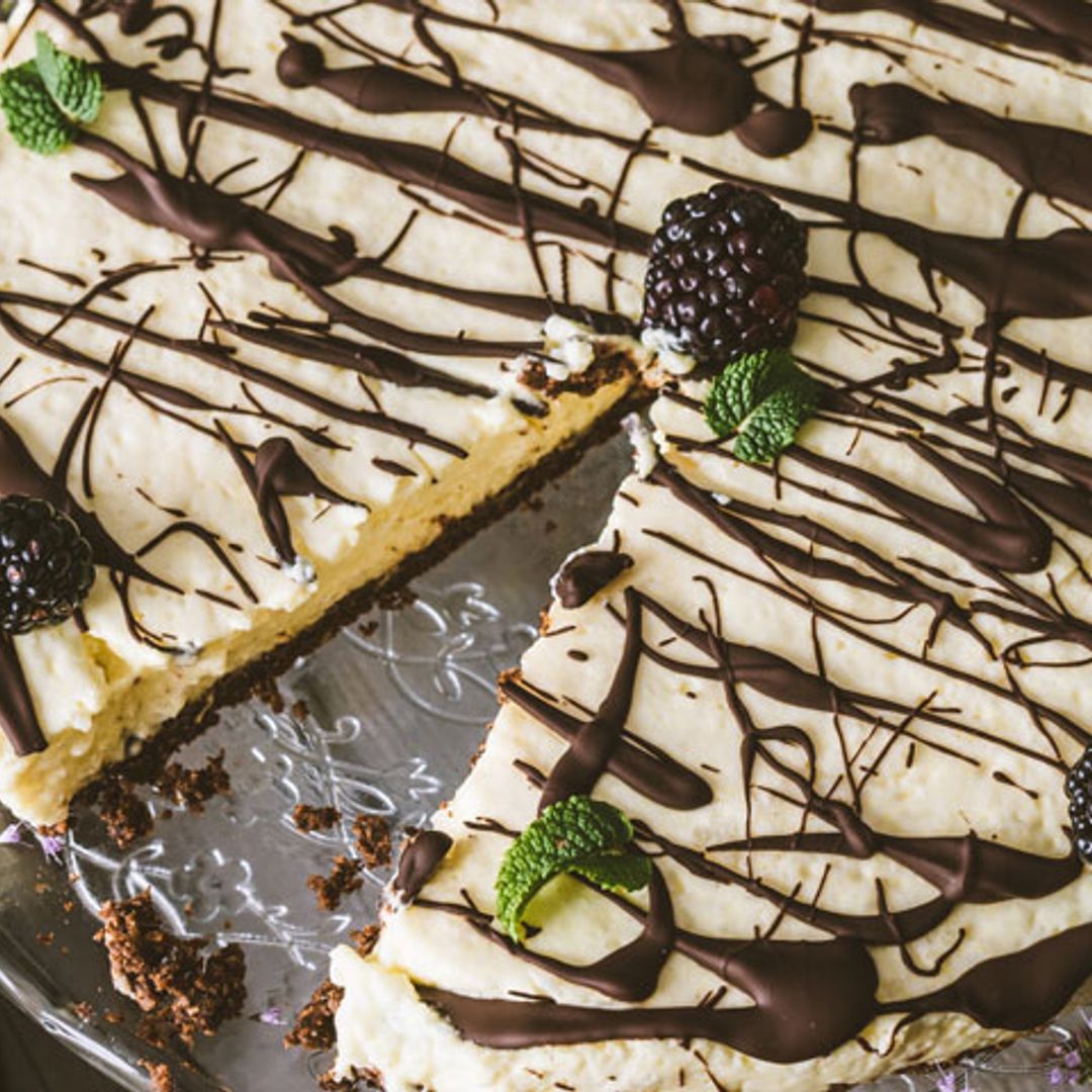 Tarta de algarroba y naranja