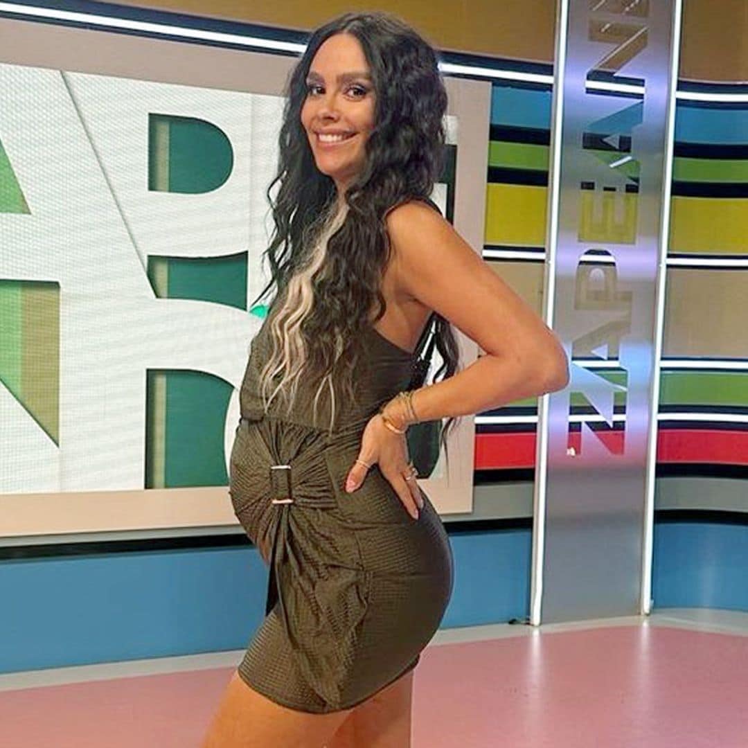 La divertida reacción de Cristina Pedroche al ponerse este vestido que ya llevó Paula Echevarría