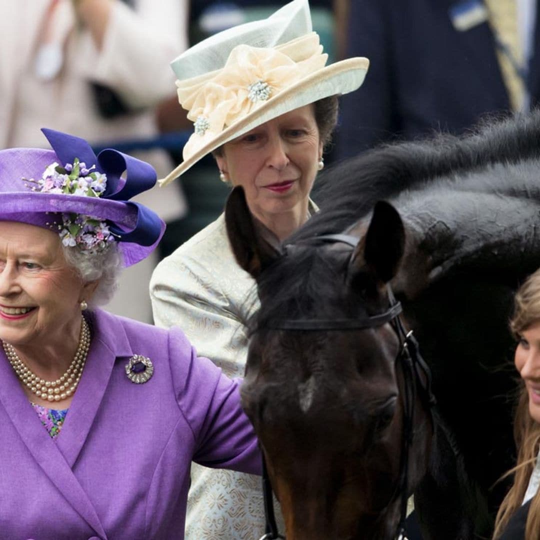 El mensaje de Isabel II tras perderse uno de sus actos más queridos