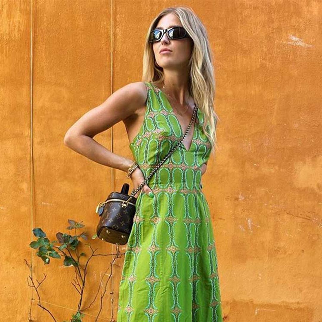 Con solo una cazadora vaquera podrás adaptar estos vestidos de verano a tus looks de nueva temporada