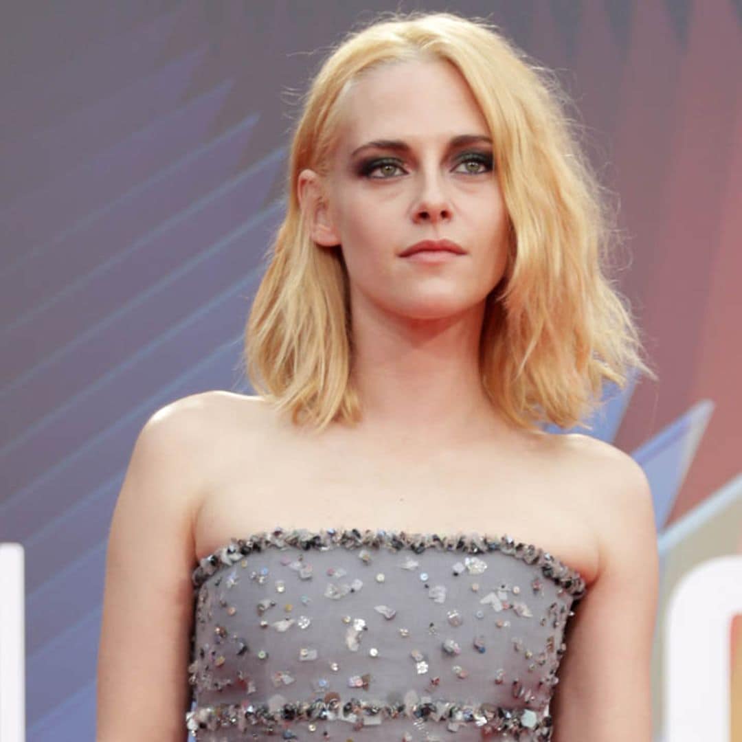 Elegante y rebelde, Kristen Stewart cautiva en el estreno de su película sobre Diana de Gales