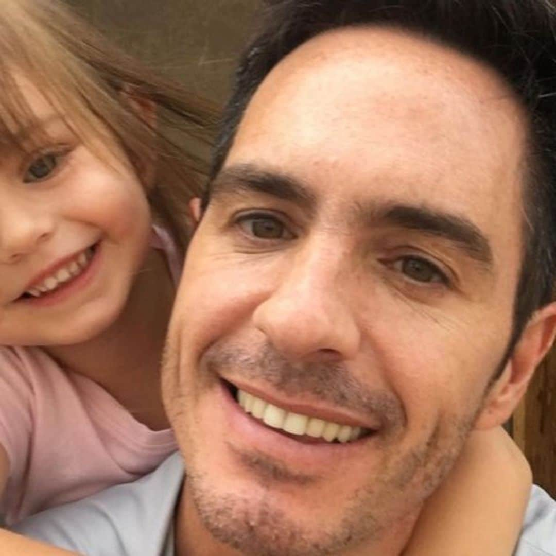 ¡Listos para Halloween! Así se han preparado Mauricio Ochmann y Kailani para esta temporada