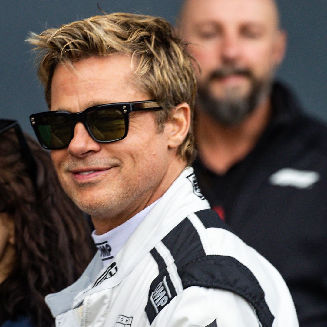 Todo vale por ver a Brad Pitt, el piloto más 'cool' de la Fórmula 1 en Silverstone