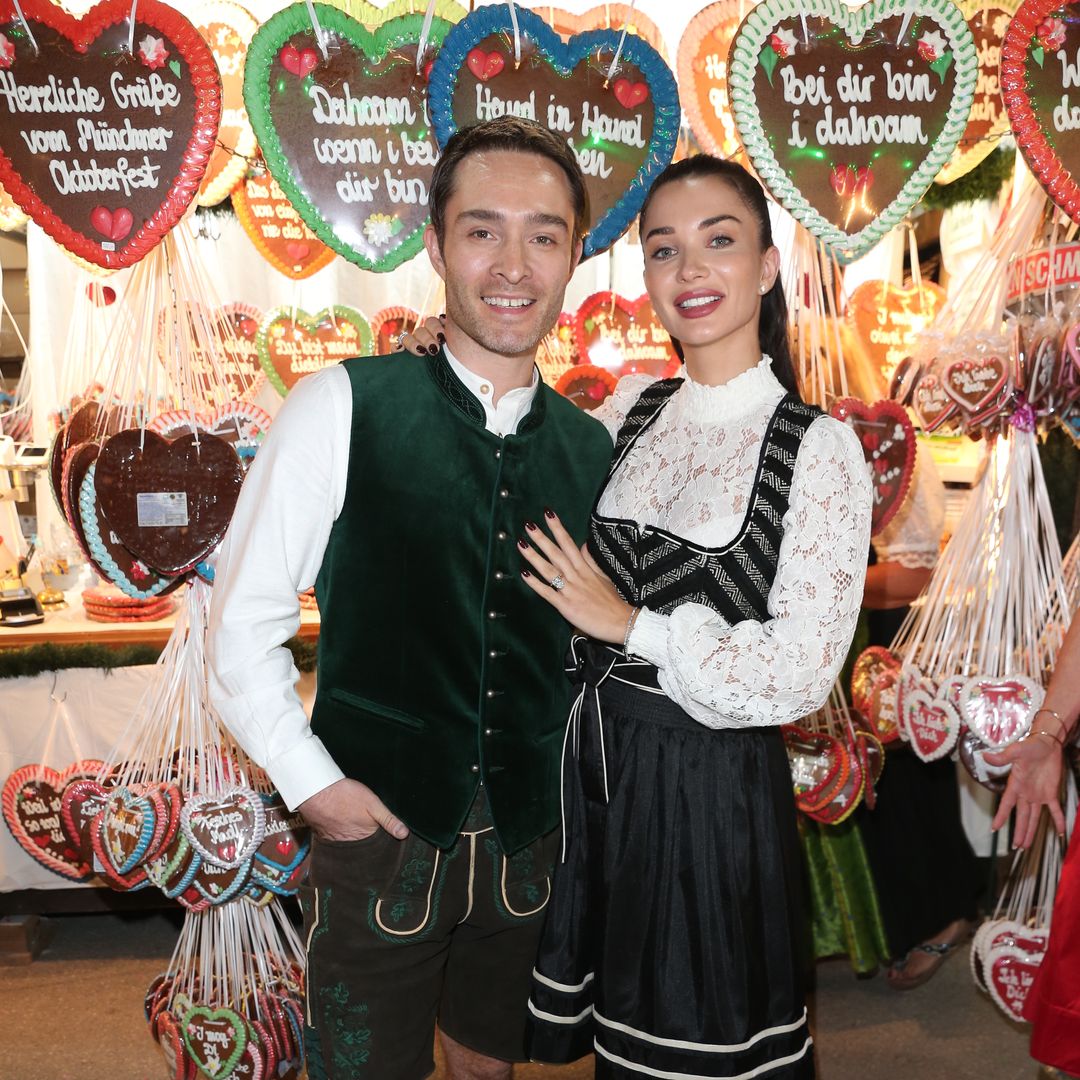 Así ha sido la divertida cita de Ed Westwick, 'Gossip Girl', y Amy Jackson en la oktoberfest de Munich