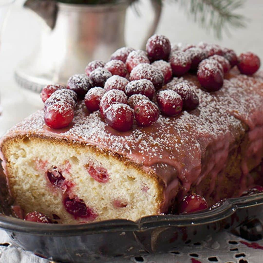 'Lemon cake' con glaseado de frutos rojos