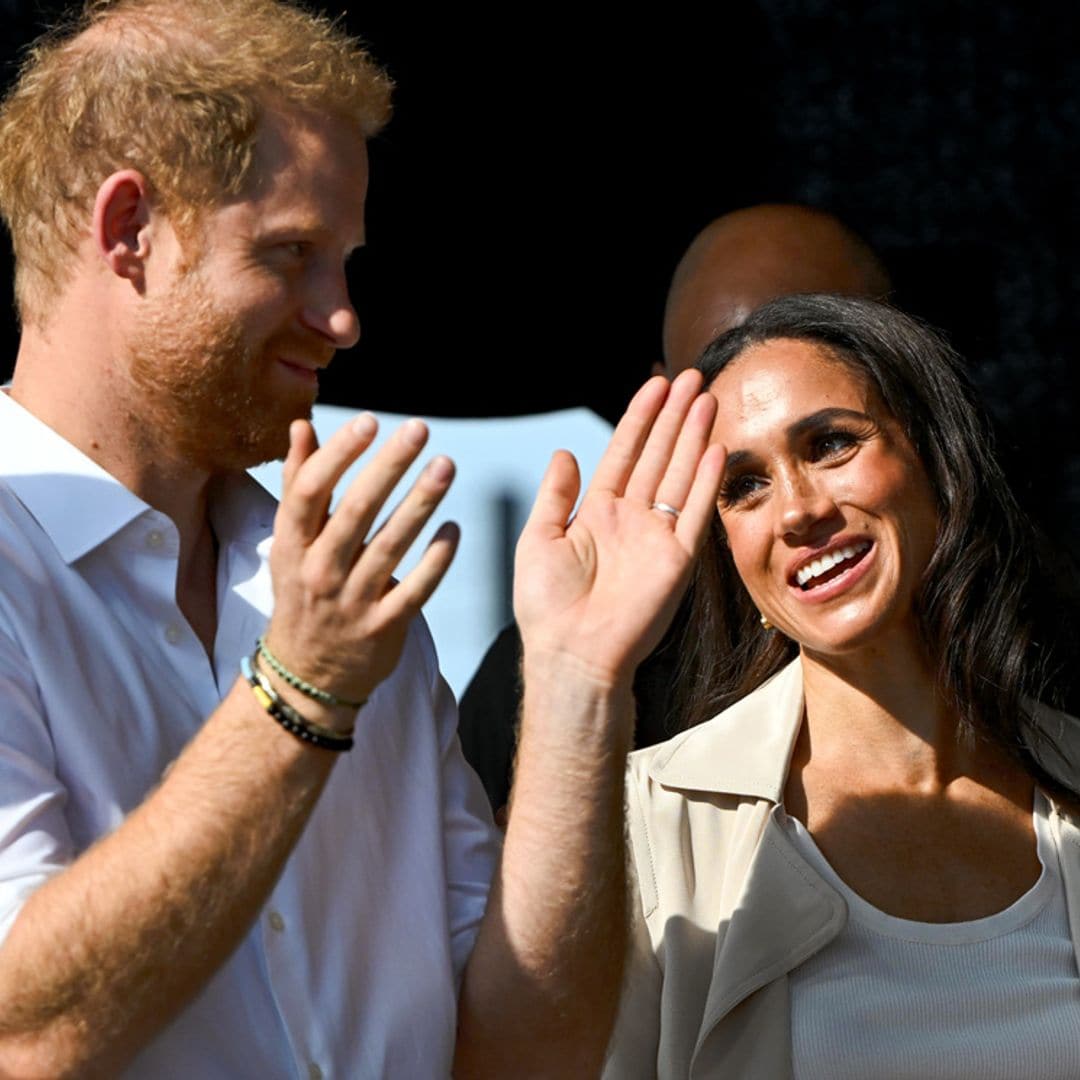 Harry y Meghan clausuran los Juegos Invictus al ritmo de la 'Macarena’ y con mucho romanticismo