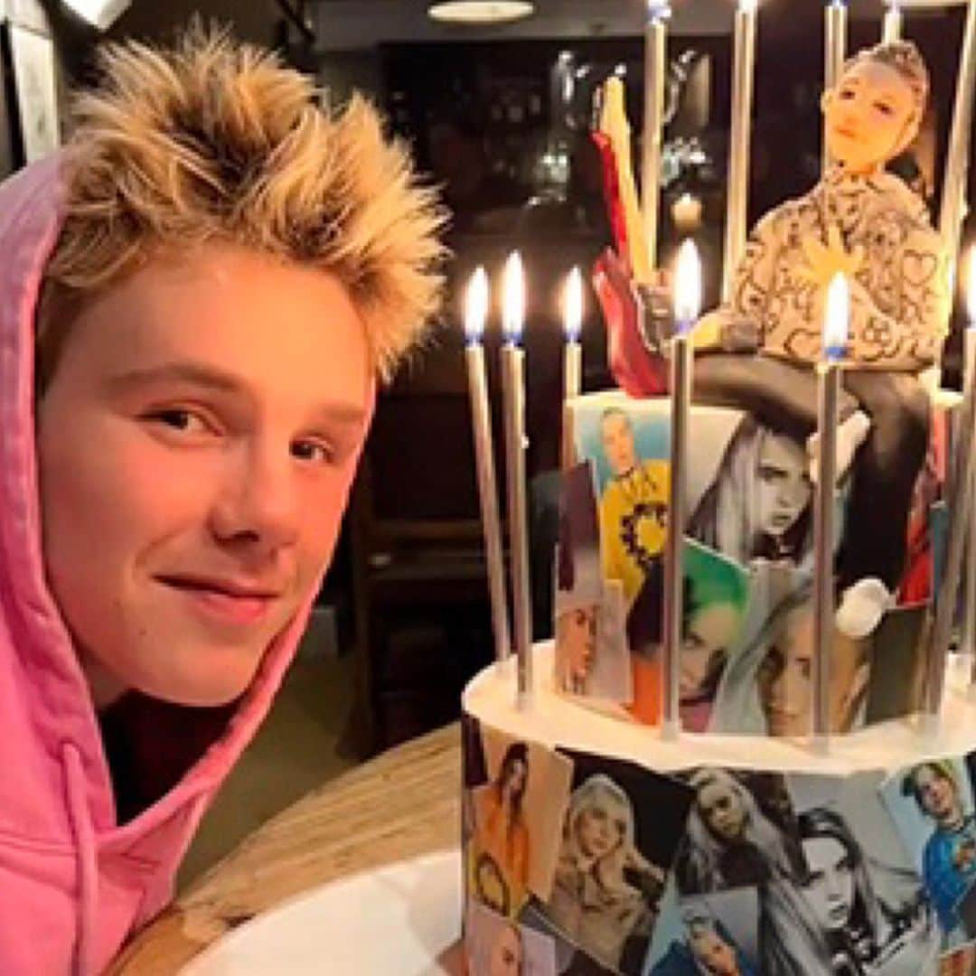 David Beckham comparte orgulloso un vídeo de su hijo Cruz cantando para felicitarlo por su 17º cumpleaños