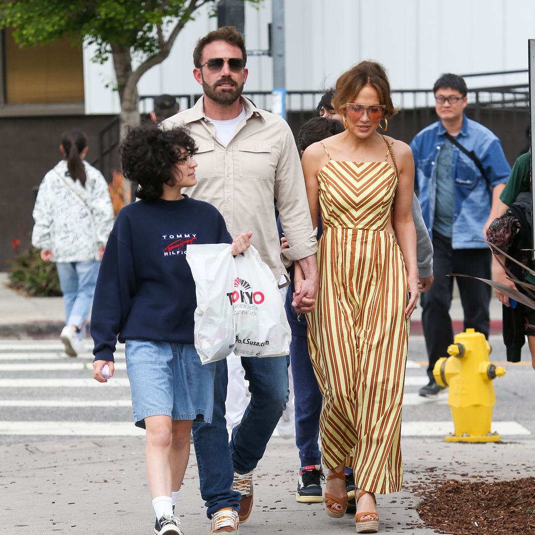 El encuentro de Jennifer Lopez con Ben Affleck y Jennifer Garner en la obra de teatro escolar de sus respectivos hijos