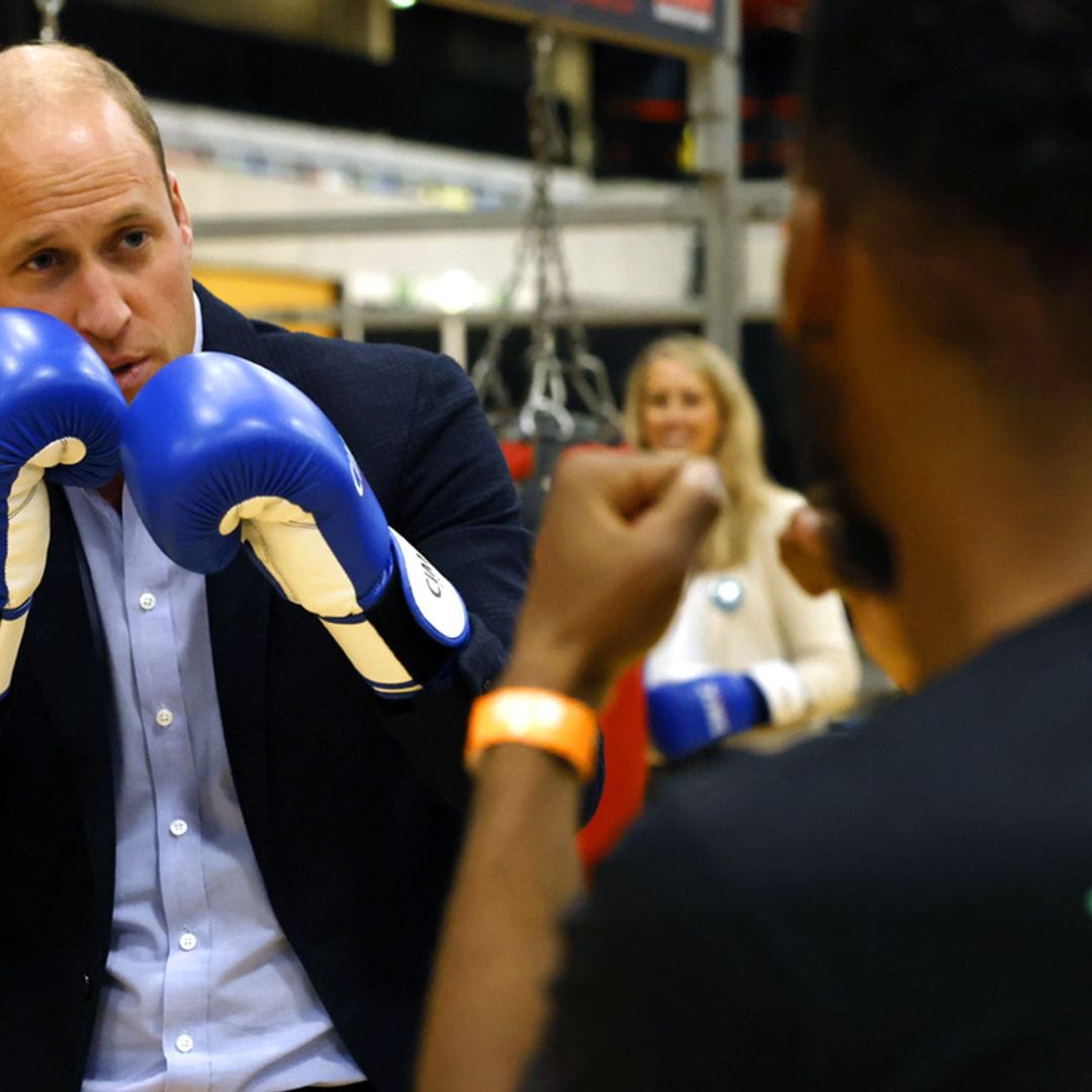 El príncipe Guillermo, un imparable 'rey del boxeo' a pesar de su lesión