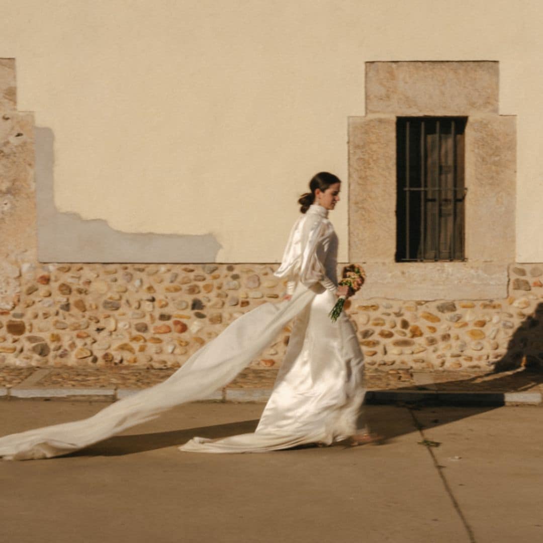 Un vestido desmontable y un velo de seda, la elección de Marta para su gran boda en Madrid