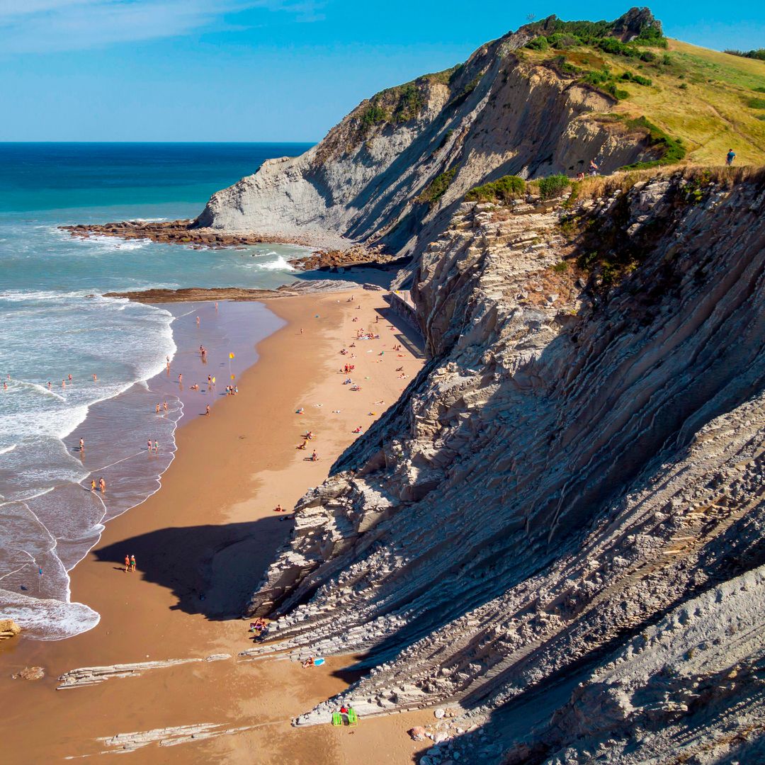 Playa de Itzurun en Zumaia, Guipúzcoa, País Vasco