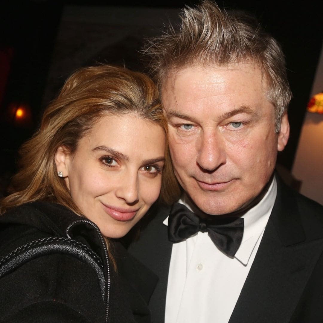 ¡Con seis no basta! Hilaria y Alec Baldwin tendrán su séptimo hijo en común