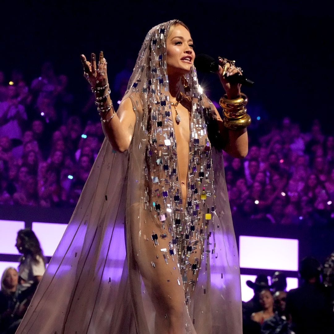 Rita Ora hace historia al presentar la gala de los MTV EMAs 2024 con 11 looks diferentes