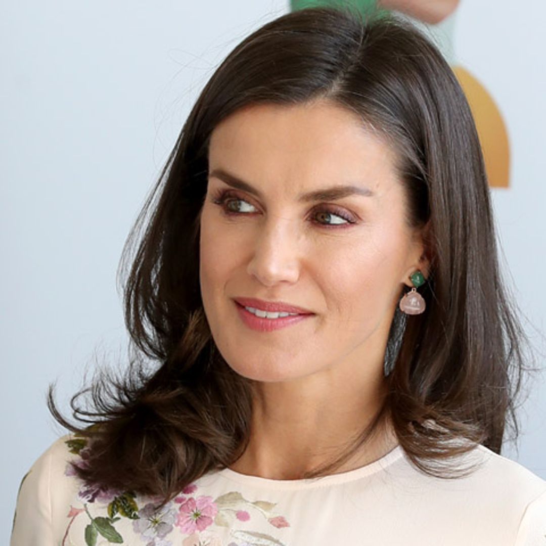 Cuatro veces en menos de un año: doña Letizia confirma cuál es su nuevo vestido preferido