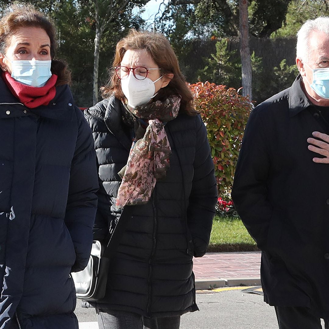 Ana Belén y Víctor Manuel, entre otras personalidades, se suman al último adiós a Almudena Grandes