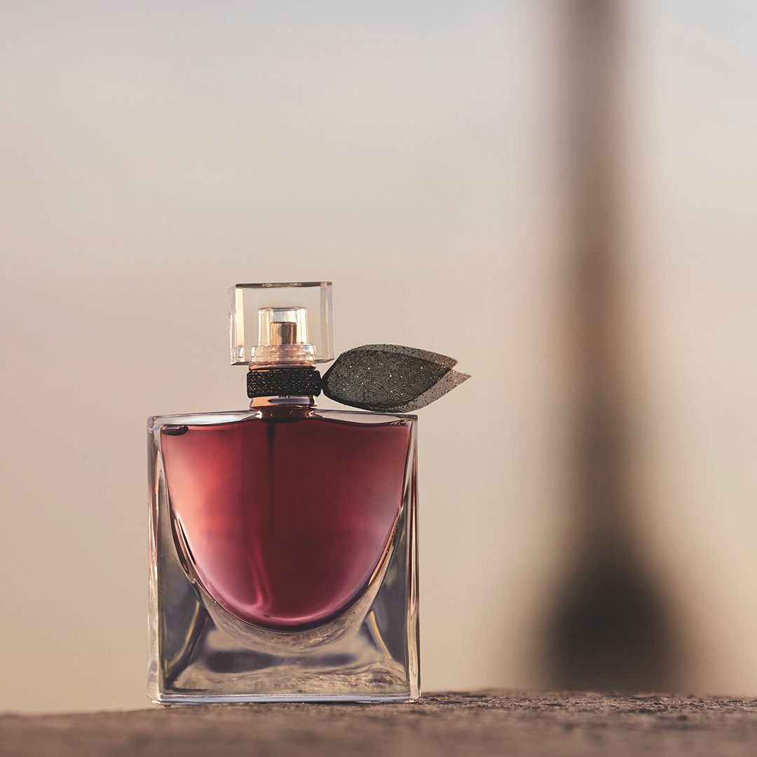 We already know what perfume we are going to order this Christmas (and we are going to always use it)