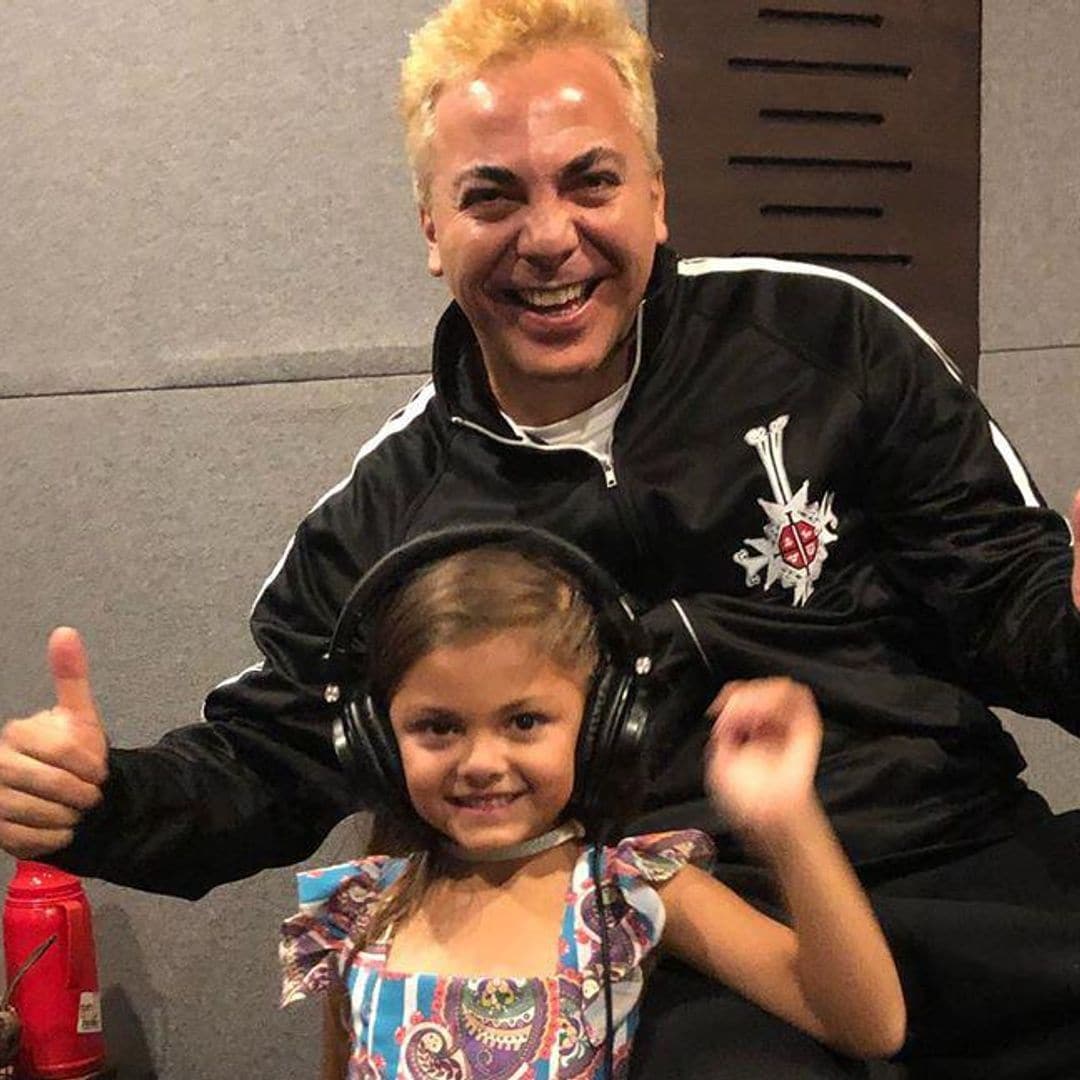 Cristian Castro recibe el regalo más tierno: la primera composición de su hija Rafaela