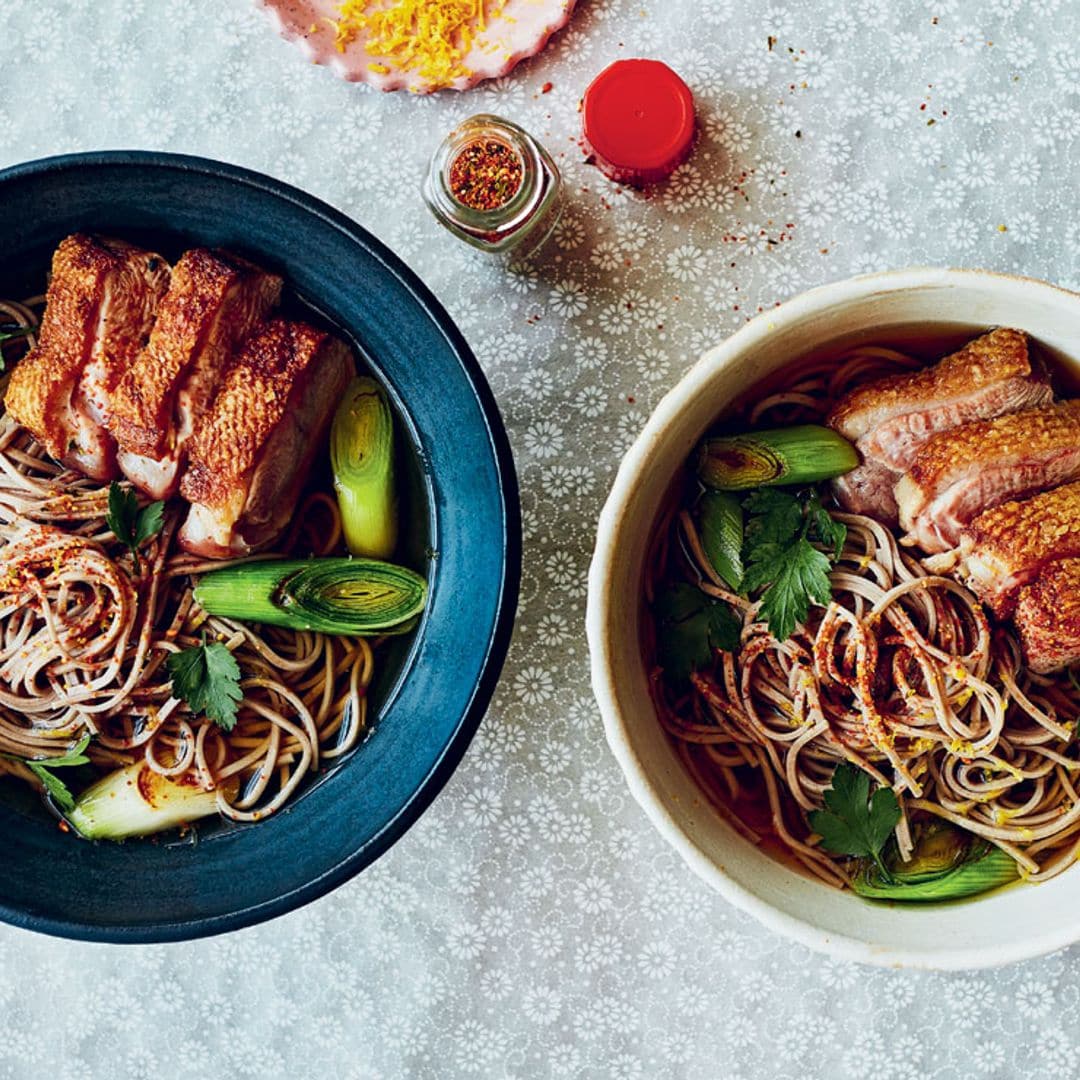 Soba con pato y puerros tiernos ('Kamo nanban soba')