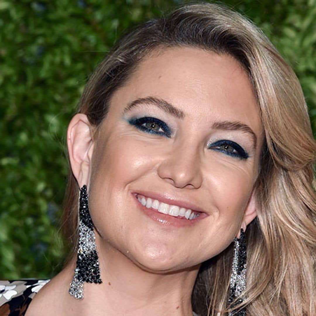 Kate Hudson sigue los pasos de Cara Delevinge y se rapa la cabeza