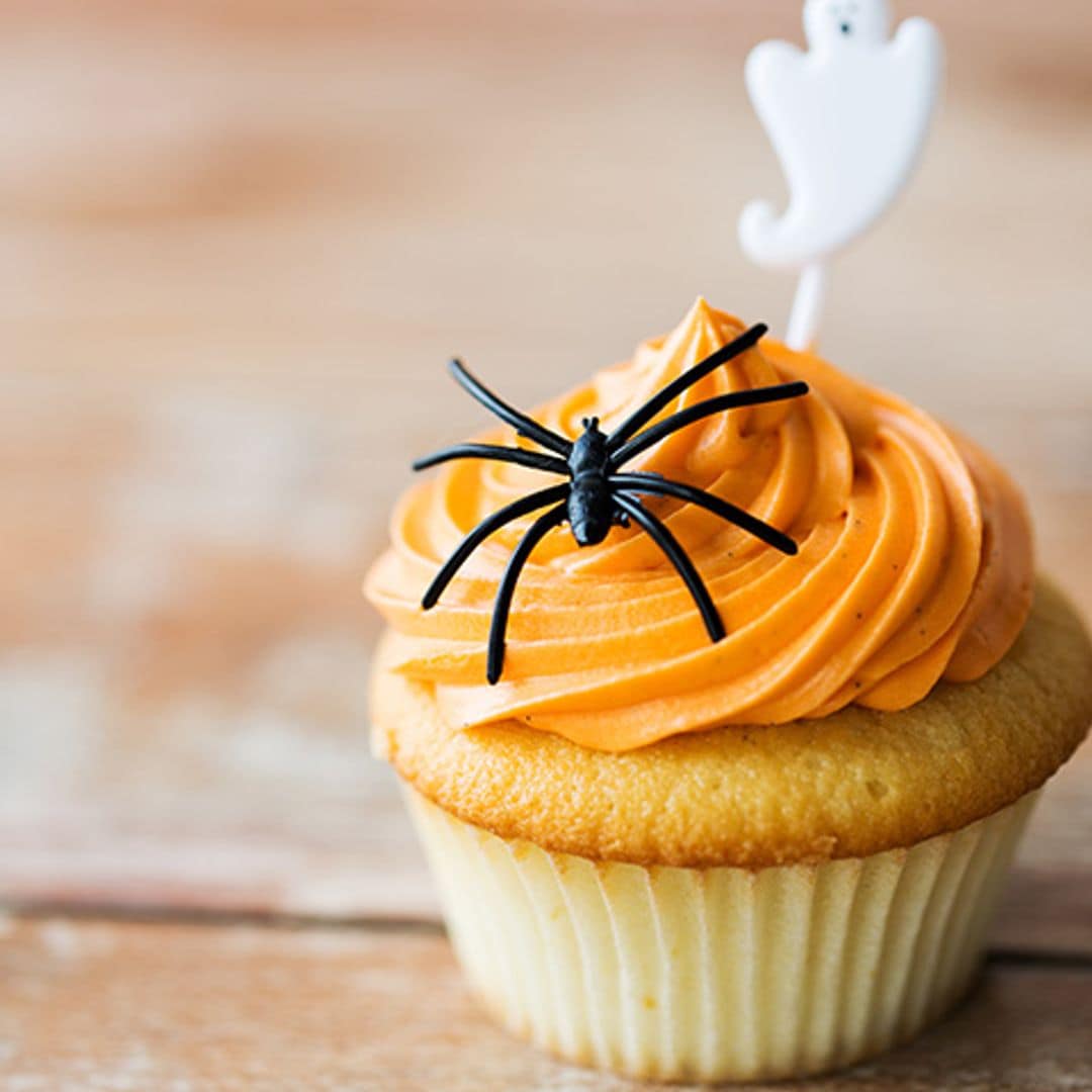 'Cupcakes' de vainilla con 'frosting' de calabaza