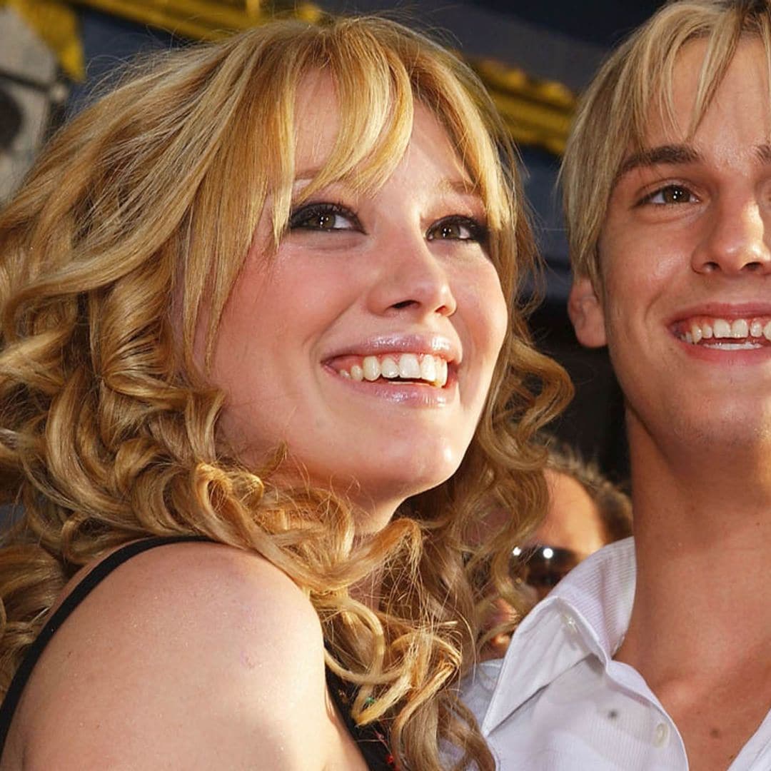 Hilary Duff, Lindsay Lohan y Aaron Carter: el triángulo amoroso que te hubiera encantado descubrir hace 19 años