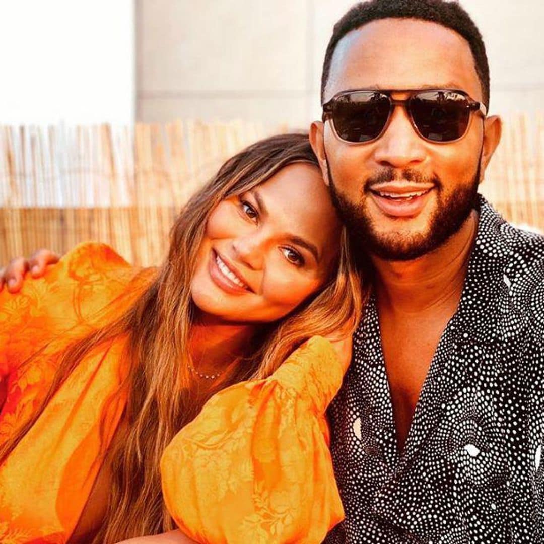 Chrissy Teigen y John Legend dan la bienvenida a su tercer bebé, Esti Maxine