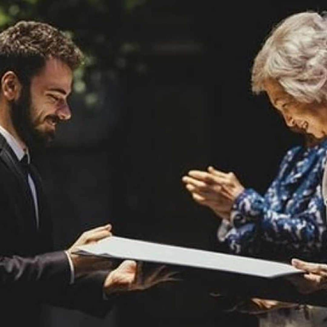 El motivo de esta foto de la reina Sofía con Pablo Díaz