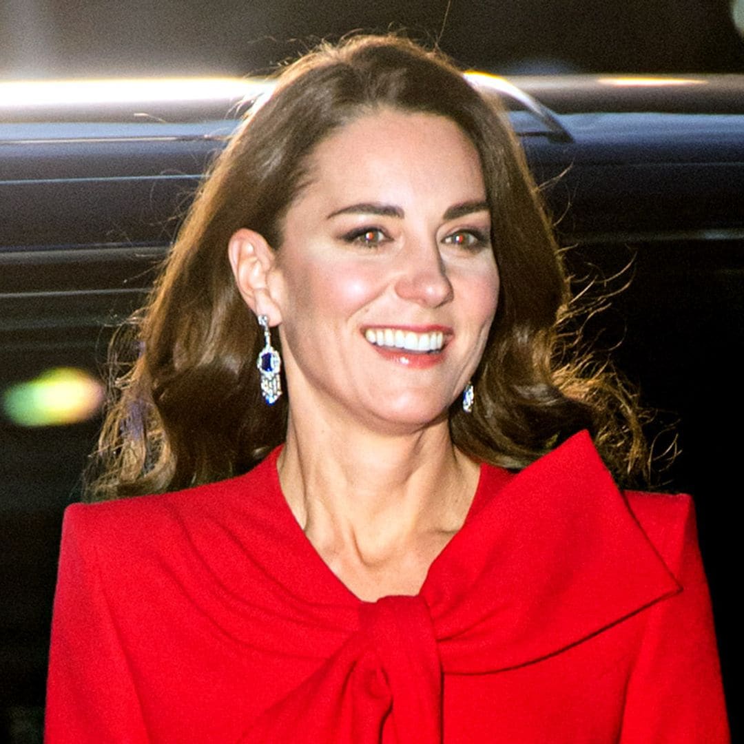 'Abrigo-vestido': el look favorito de Kate Middleton ahora arrasa en el Street Style