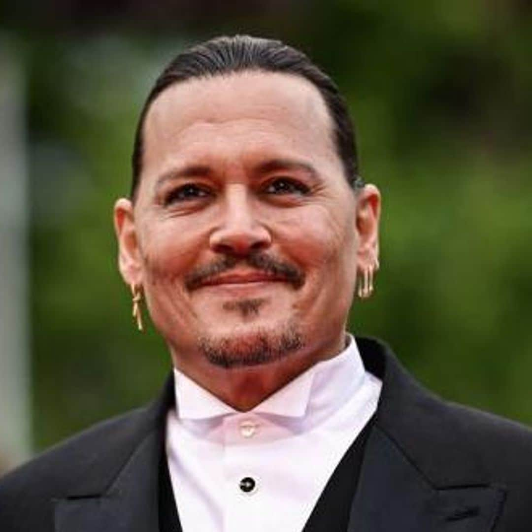 Con una ovación de pie y al borde del llanto, Johnny Depp hace su regreso triunfal en el cine