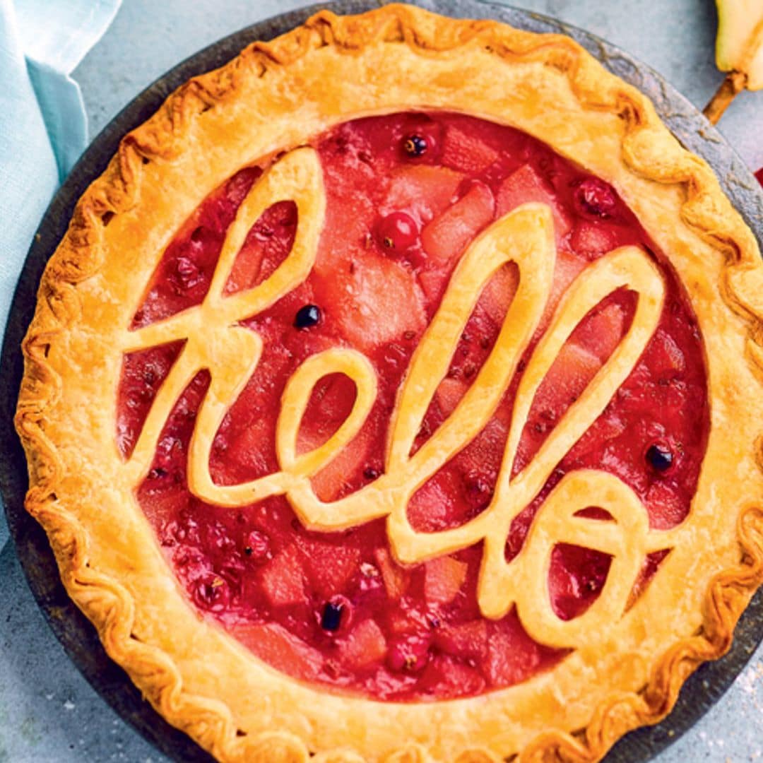 Tarta ‘Hello’ de peras y grosellas