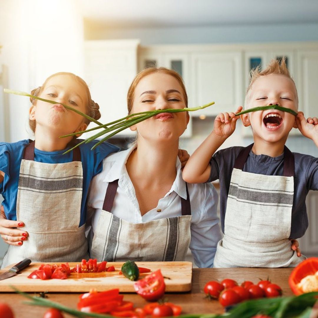 Trucos y juegos divertidos para comer bien en familia