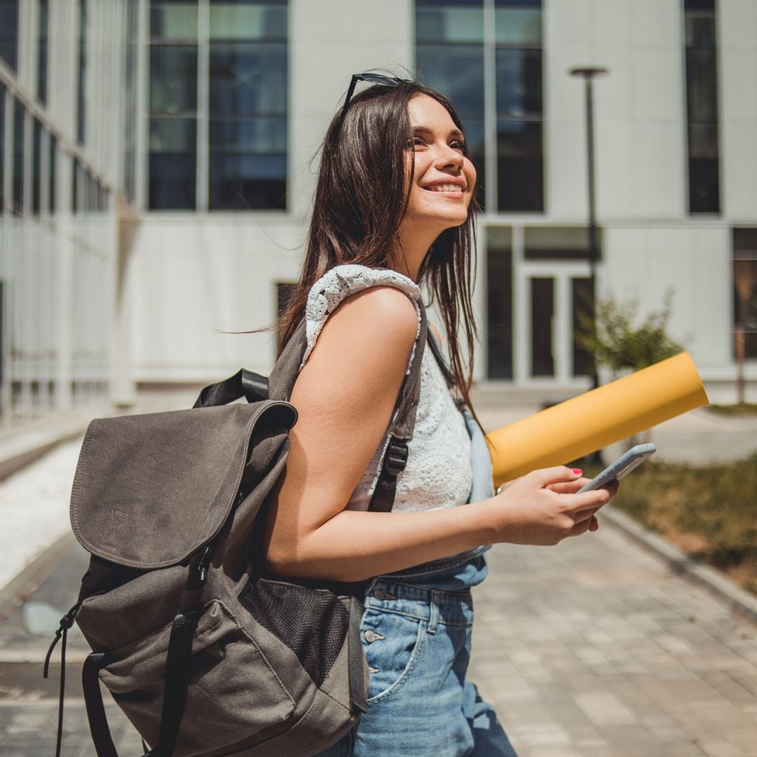 Localizados los bolsos y mochilas mas bonitos para ir a la Universidad