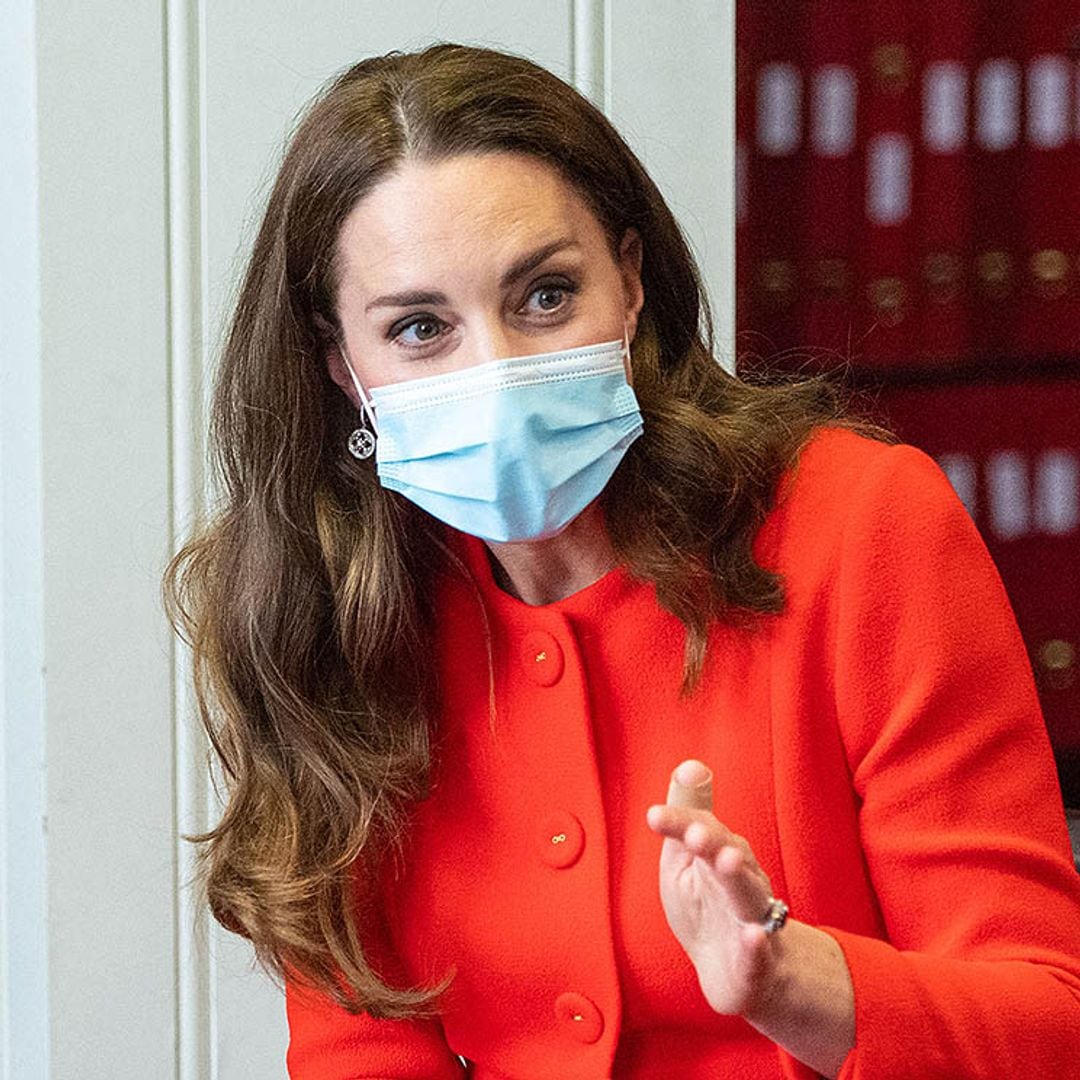 Kate Middleton recibe por sorpresa un 'apropiado' regalo para el príncipe George