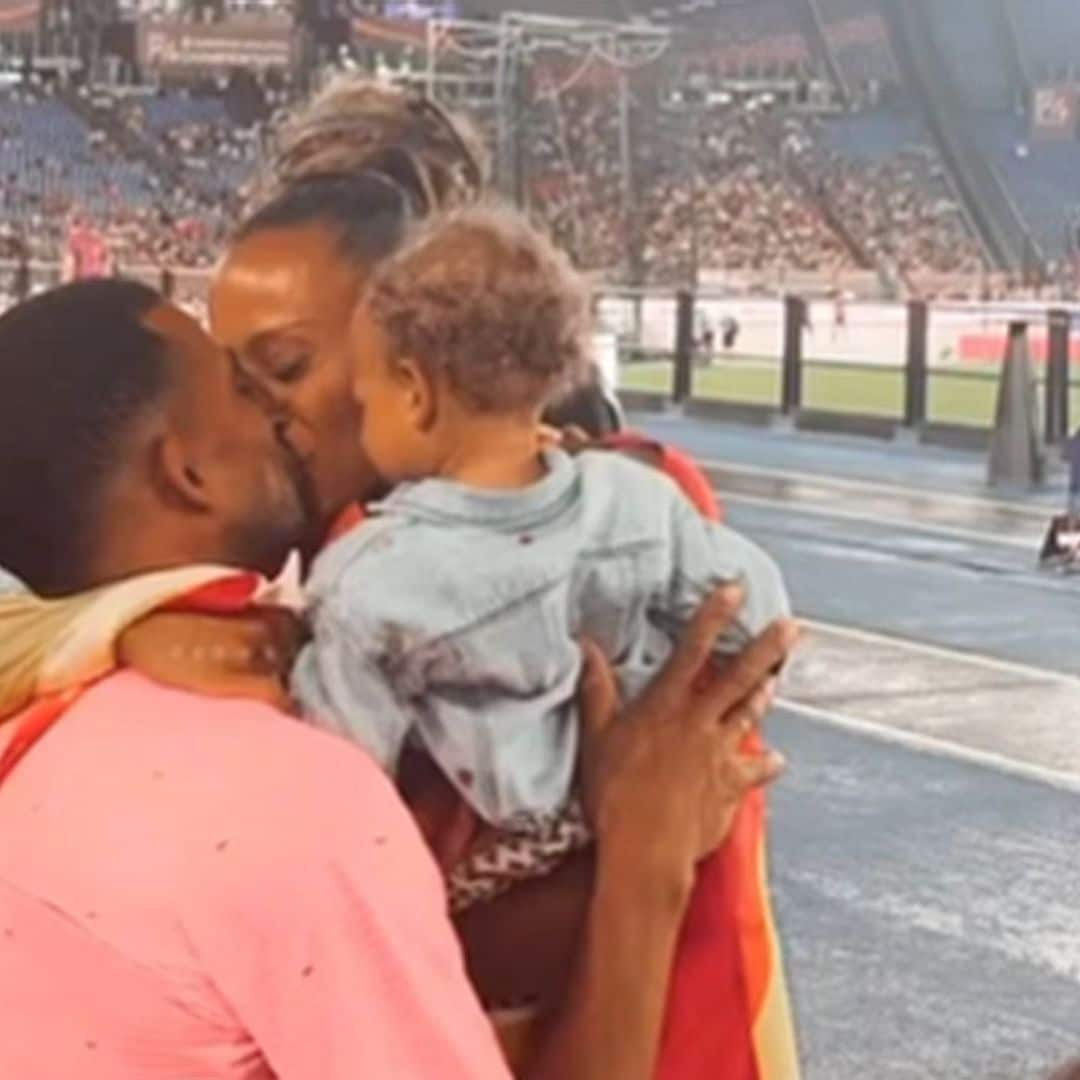 Las lágrimas de Ana Peleteiro celebrando con su marido y su hija que es campeona de Europa